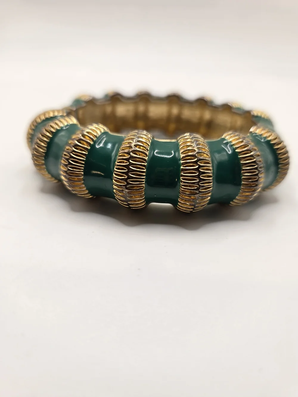 Vintage 1686 gold
